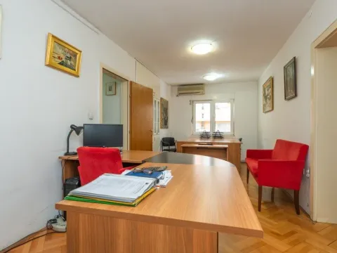 Prodaja, poslovni prostor, 87m², Preko Morače, Podgorica - image 4