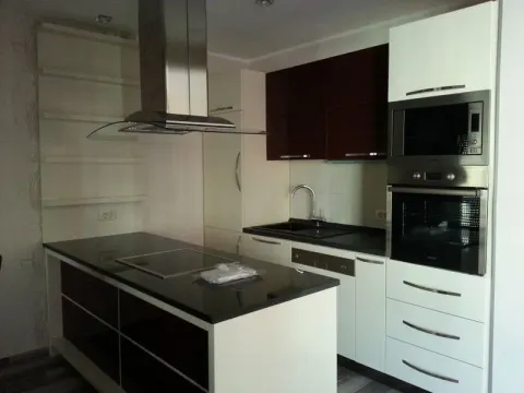 Prodaja, stan, 85m², Bečići, Budva - image 10