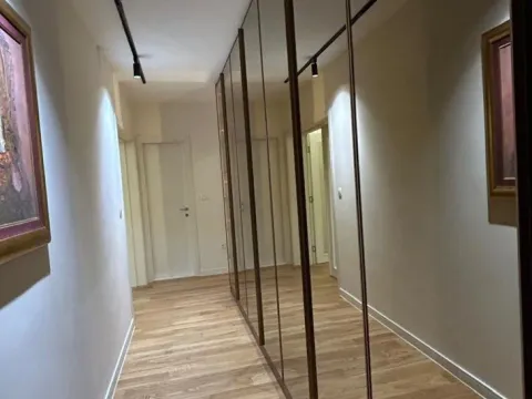 Rent, two bedroom apartment, 108m², Podgorica, Crna Gora - image 4