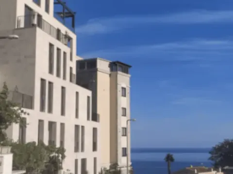 Izdavanje, dvosoban stan, 70m², Bečići, Budva - image 2