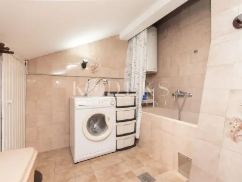 Izdavanje, trosoban stan, 56m², Centar, Podgorica - image 3