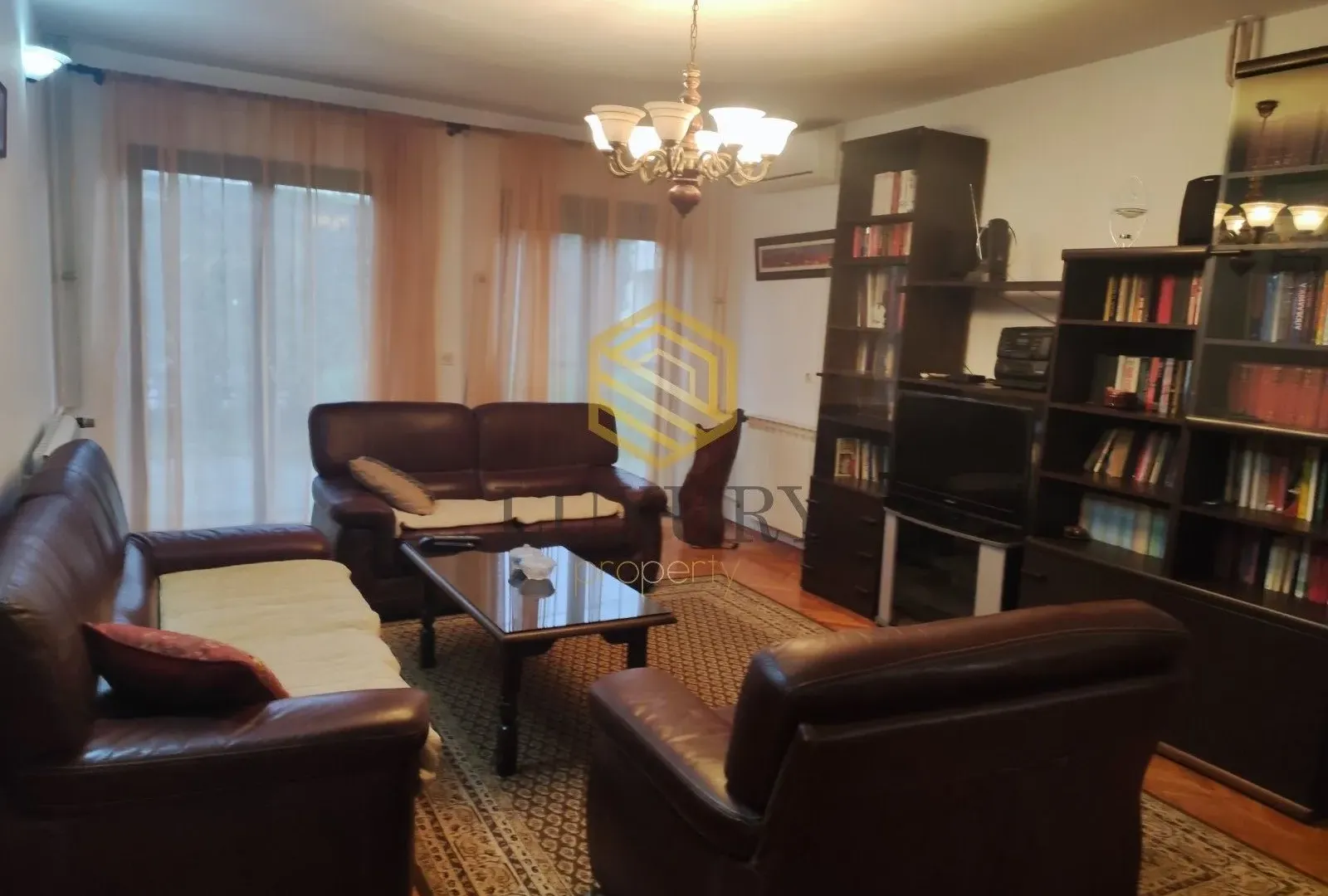 Rent, house, 200m², Zagorič, Podgorica
