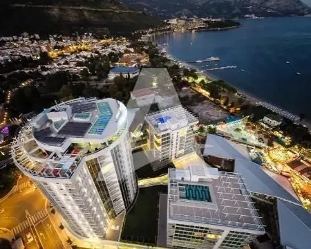 Izdavanje, jednosoban stan, 77m², Budva, Crna Gora - image 12