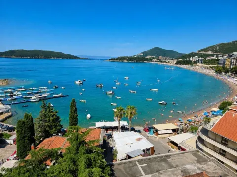 Sale, one bedroom apartment, 45m², Rafailovići, Budva - image 8