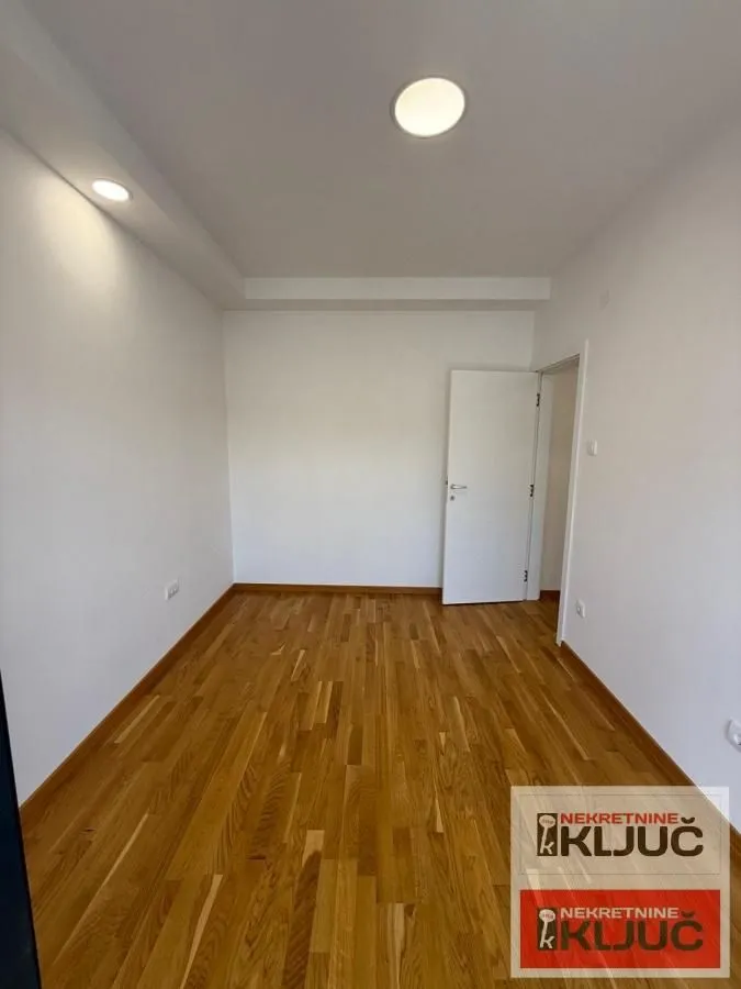 Rent, two bedroom apartment, 77m², Salajka, Novi Sad Sve Podlokacije