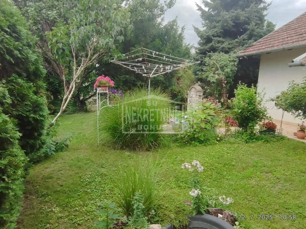 Prodaja, kuća, 180m², Železničko Naselje, Subotica