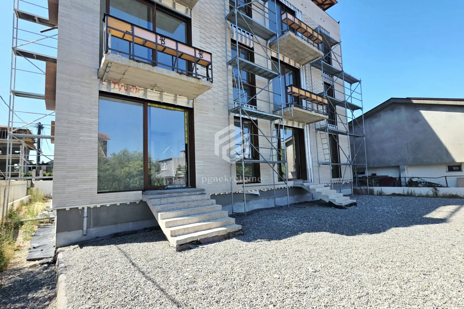 Prodaja, jednosoban stan, 40m², Konik, Podgorica