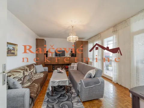 Prodaja, trosoban stan, 81m², Zvezdara Sve Podlokacije, Beograd - image 2