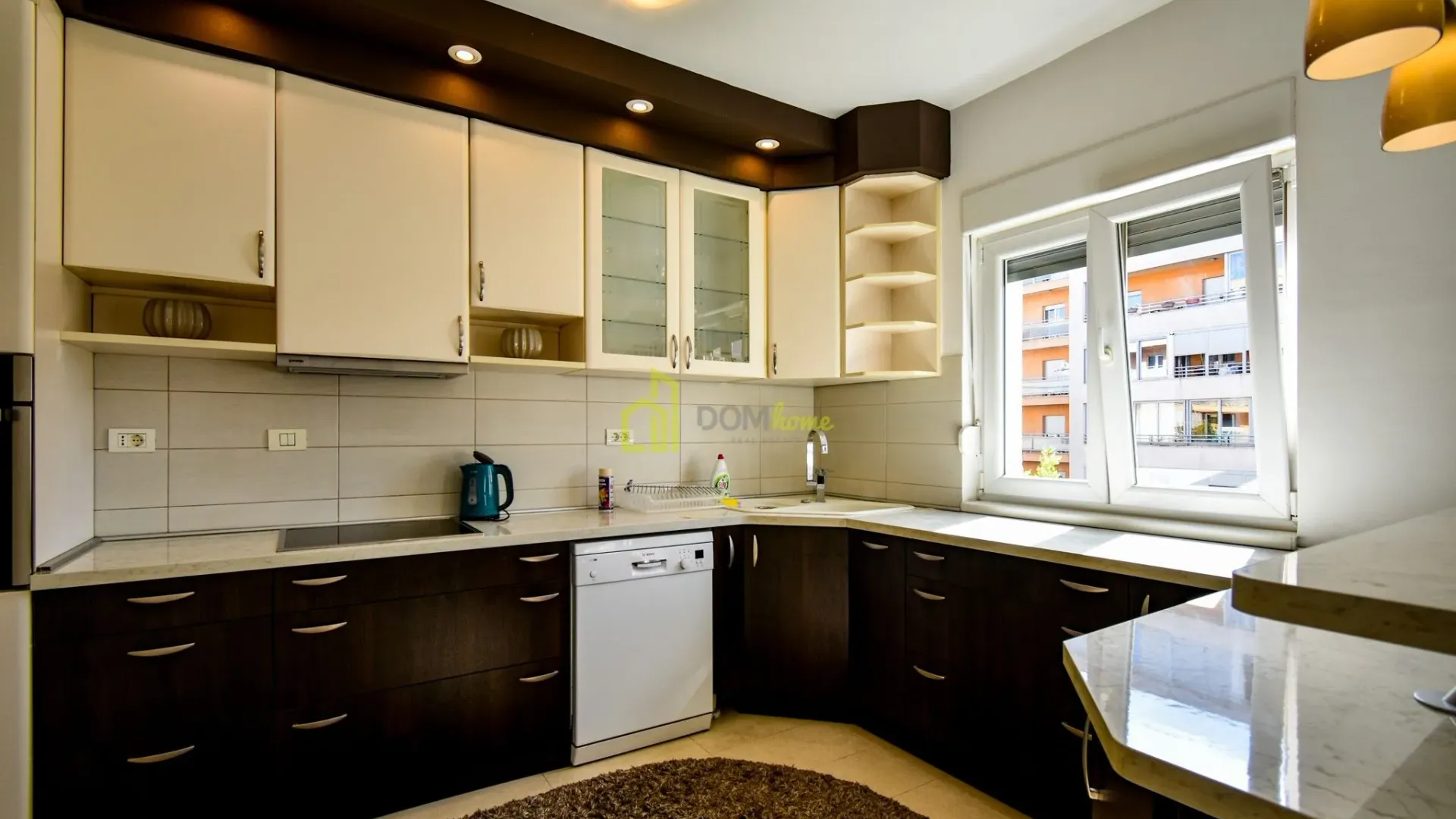 Rent, three bedroom apartment, 120m², City Kvart, Podgorica