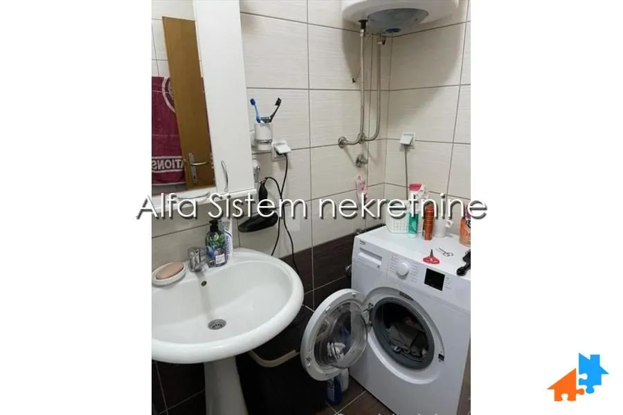 Rent, two bedroom apartment, 48m², Vračar Sve Podlokacije, Beograd