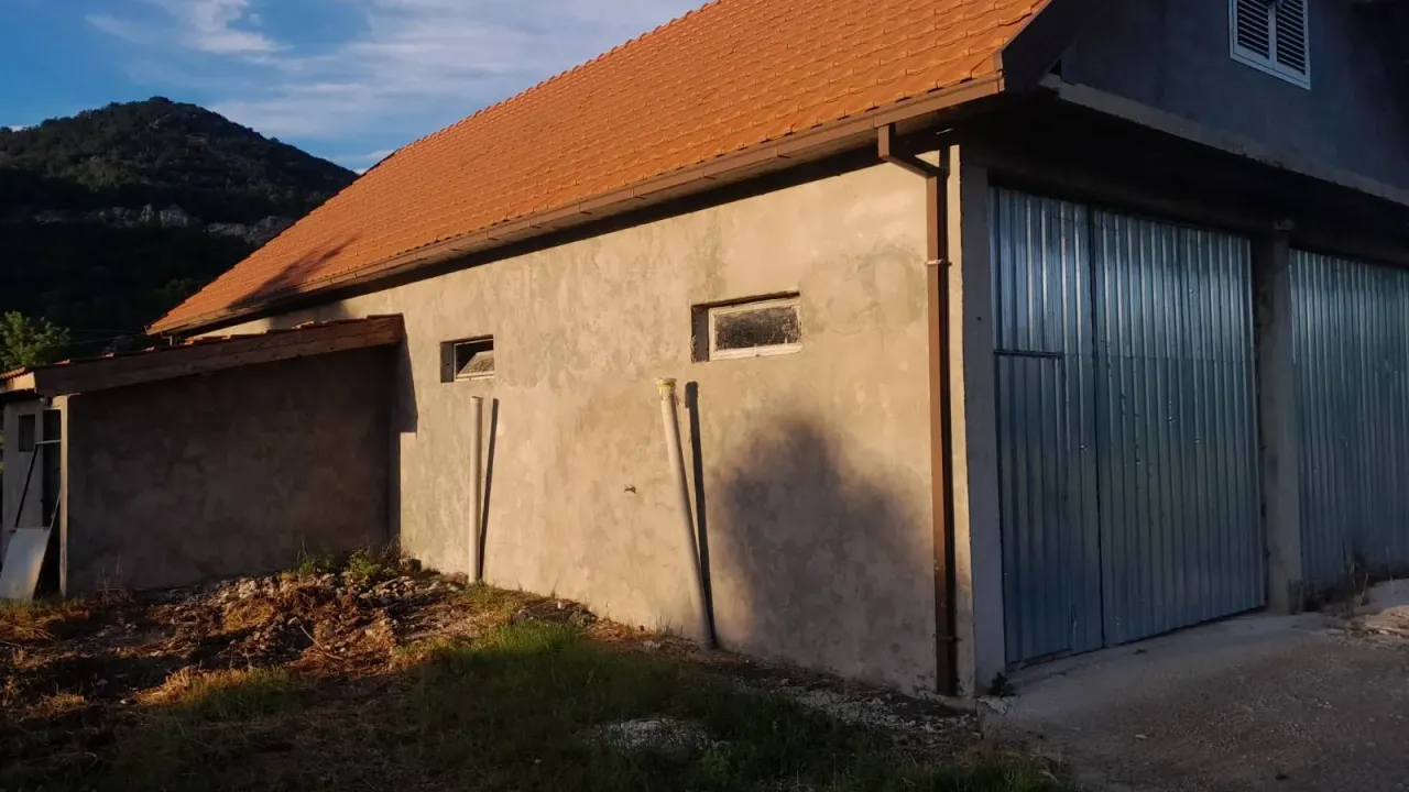 Prodaja, kuća, 139m², Nikšić, Crna Gora
