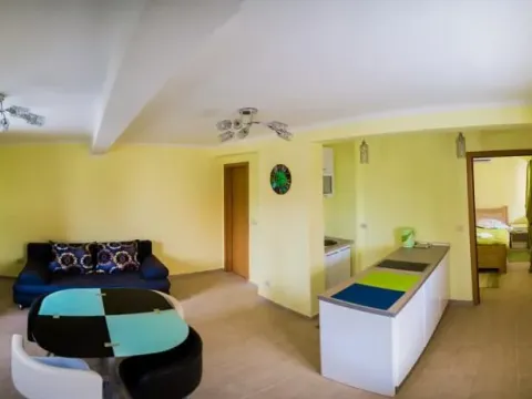 Prodaja, kuća, 218m², Tivat, Crna Gora - image 10