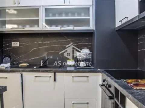 Izdavanje, trosoban stan, 84m², Voždovac Sve Podlokacije, Beograd - image 8