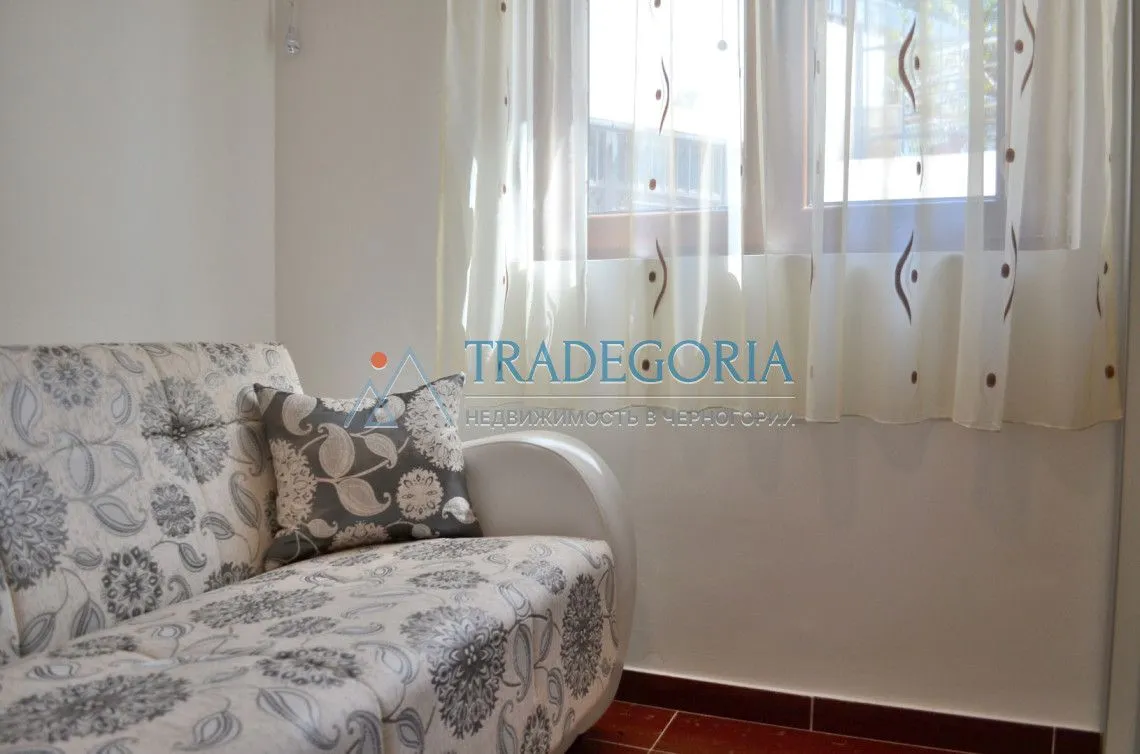 Prodaja, dvosoban stan, 68m², Dobra Voda, Bar
