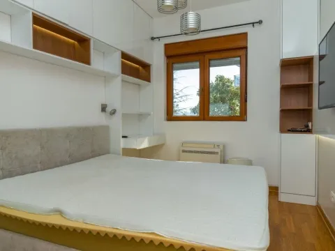 Rent, two bedroom apartment, 70m², Gorica C, Podgorica - image 9