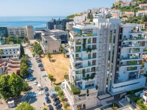 Sale, one bedroom apartment, 64m², Centar, Budva