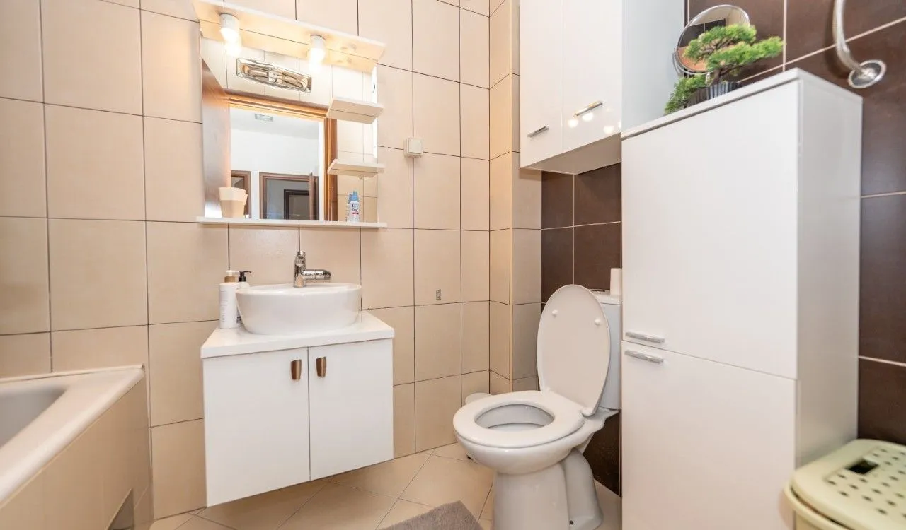 Rent, three bedroom apartment, 92m², City Kvart, Podgorica