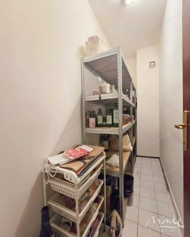 Prodaja, trosoban stan, 108m², Momišići, Podgorica