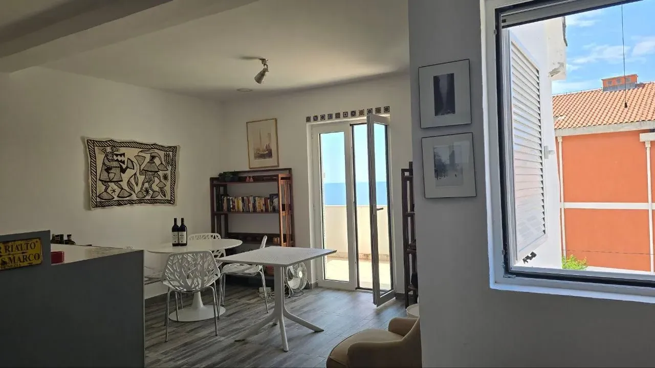 Sale, two bedroom apartment, 92m², Petrovac, Budva