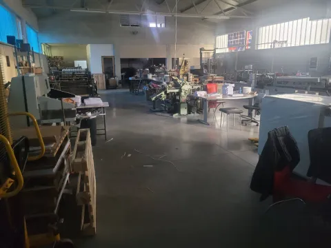 Izdavanje, poslovni prostor, 750m², Veternik, Novi Sad Sve Podlokacije - image 18