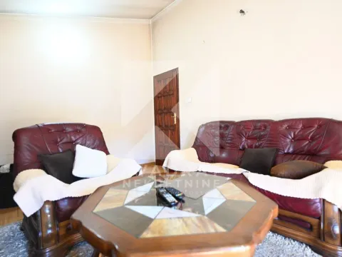 Sale, house, 261m², Dalmatinska ulica, Podgorica