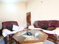 Sale, house, 261m², Dalmatinska ulica, Podgorica - image 1