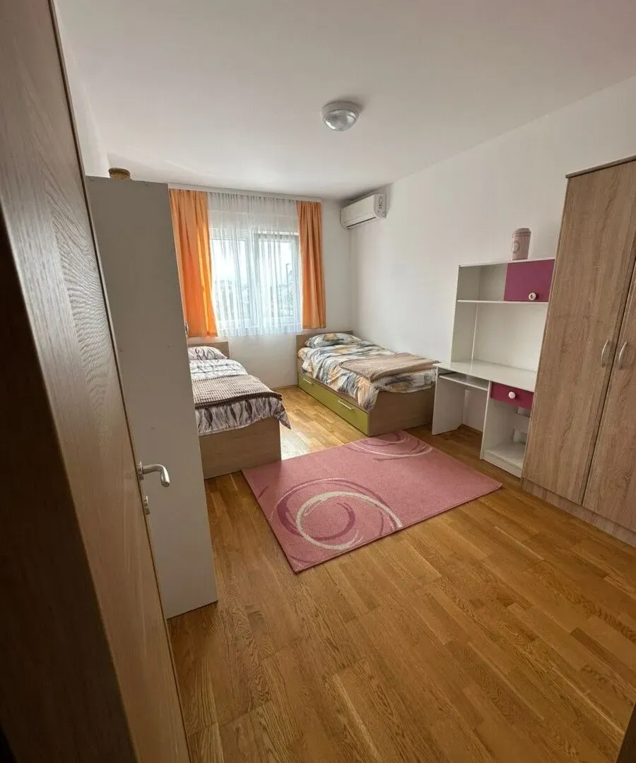 Izdavanje, dvosoban stan, 66m², Stari Aerodrom, Podgorica