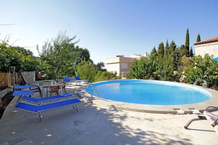 Sale, house, 170m², Reževići, Budva