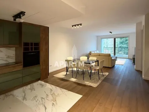 Izdavanje, četvorosoban stan, 116m², Slavija, Vračar Sve Podlokacije - image 18