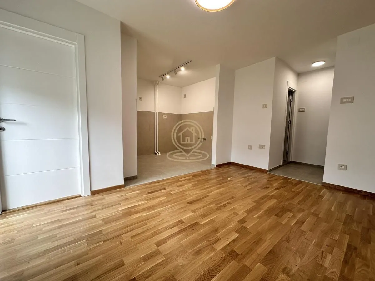 Prodaja, dvosoban stan, 49m², Sajmište, Novi Sad
