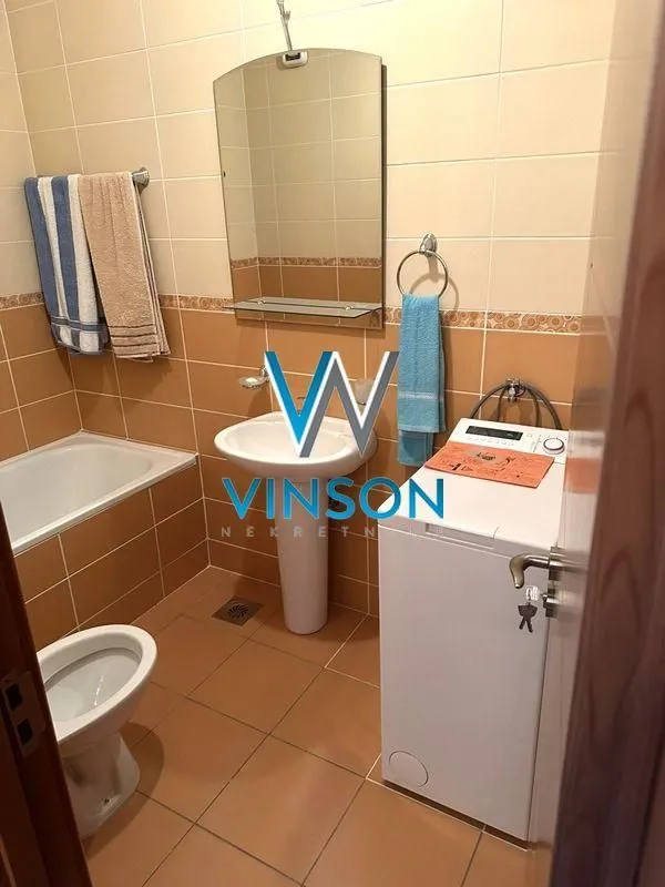Prodaja, dvosoban stan, 72m², Nova Detelinara, Novi Sad Sve Podlokacije