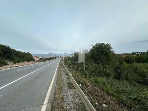 Land Lot for Sale, 1717m2, Farmaci, Podgorica Land Lot for Sale, 1717m2, Farmaci, Podgorica