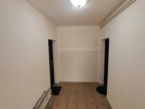 Sale, two bedroom apartment, 60m², Višnjička Banja, Palilula Sve Podlokacije - image 11