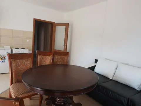 Prodaja, stan, 59m², Šušanj, Bar - image 2
