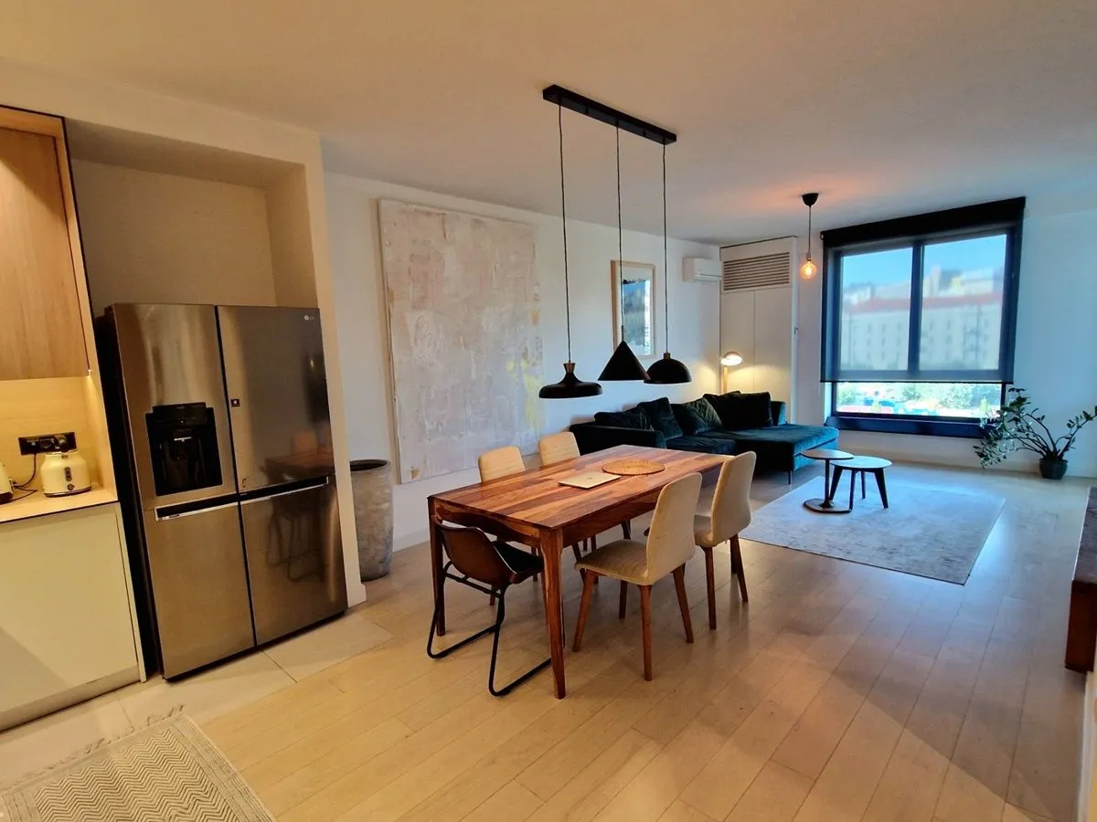 Sale, four bedroom apartment, 122m², Beograd Na Vodi, Beograd