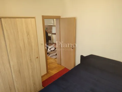 Rent, one bedroom apartment, 42m², Stari Aerodrom, Podgorica - image 4