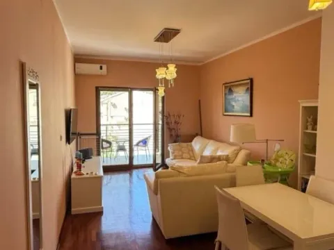 Sale, two bedroom apartment, 61m², Petrovac, Budva - image 3