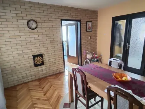 Prodaja, kuća, 250m², Budžino brdo, Jagodina - image 10