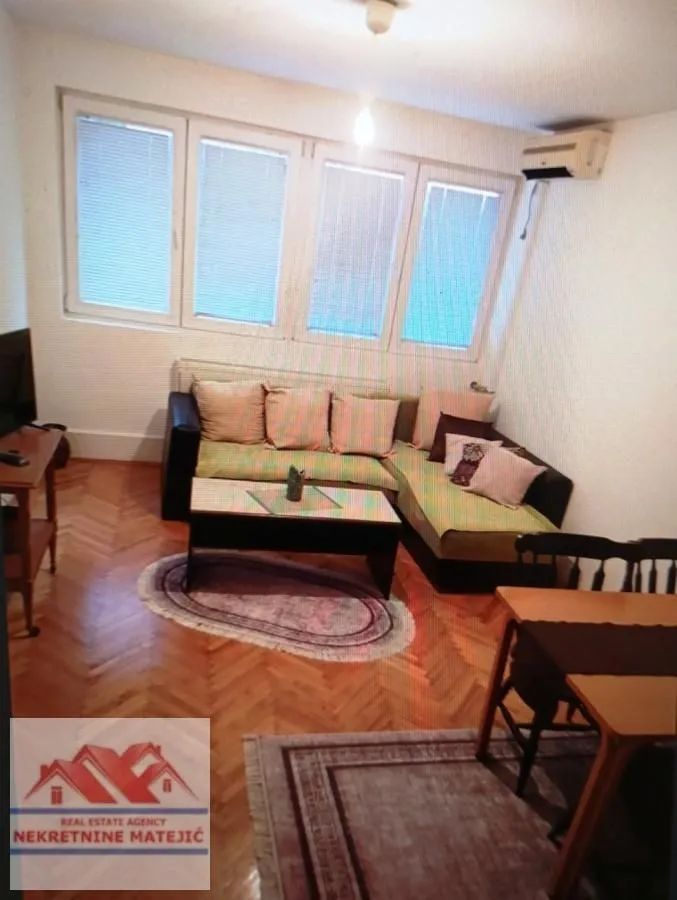 Prodaja, jednosoban stan, 38m², Erdoglija, Kragujevac