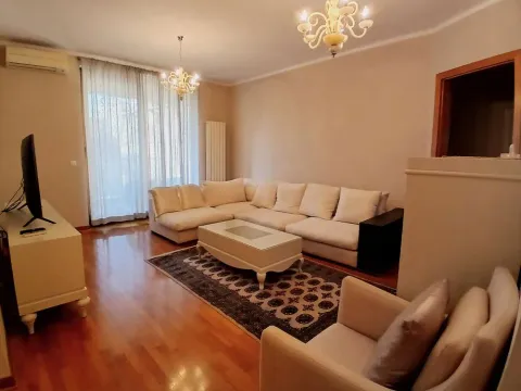 Rent, three bedroom apartment, 100m², Stari Grad, Beograd - image 4