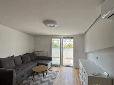 Rent, two bedroom apartment, 48m², Voždovac Sve Podlokacije, Beograd