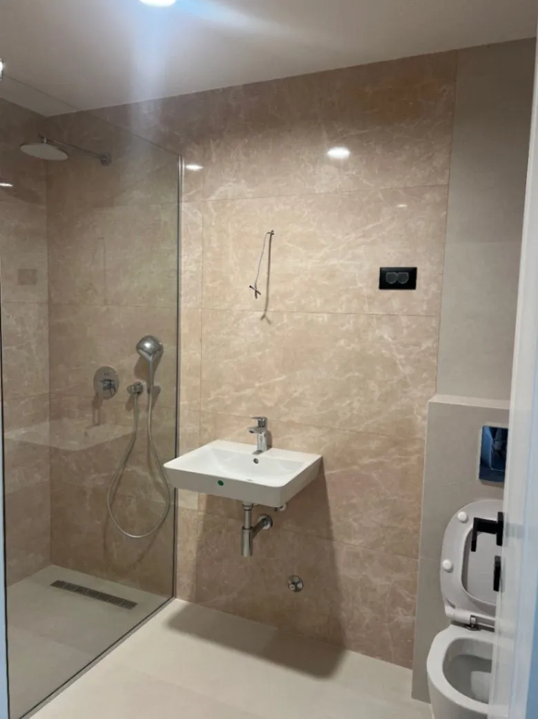 Prodaja, trosoban stan, 102m², Centar, Podgorica
