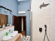 Prodaja, dvosoban stan, 129m², Dobrota, Kotor - image 16