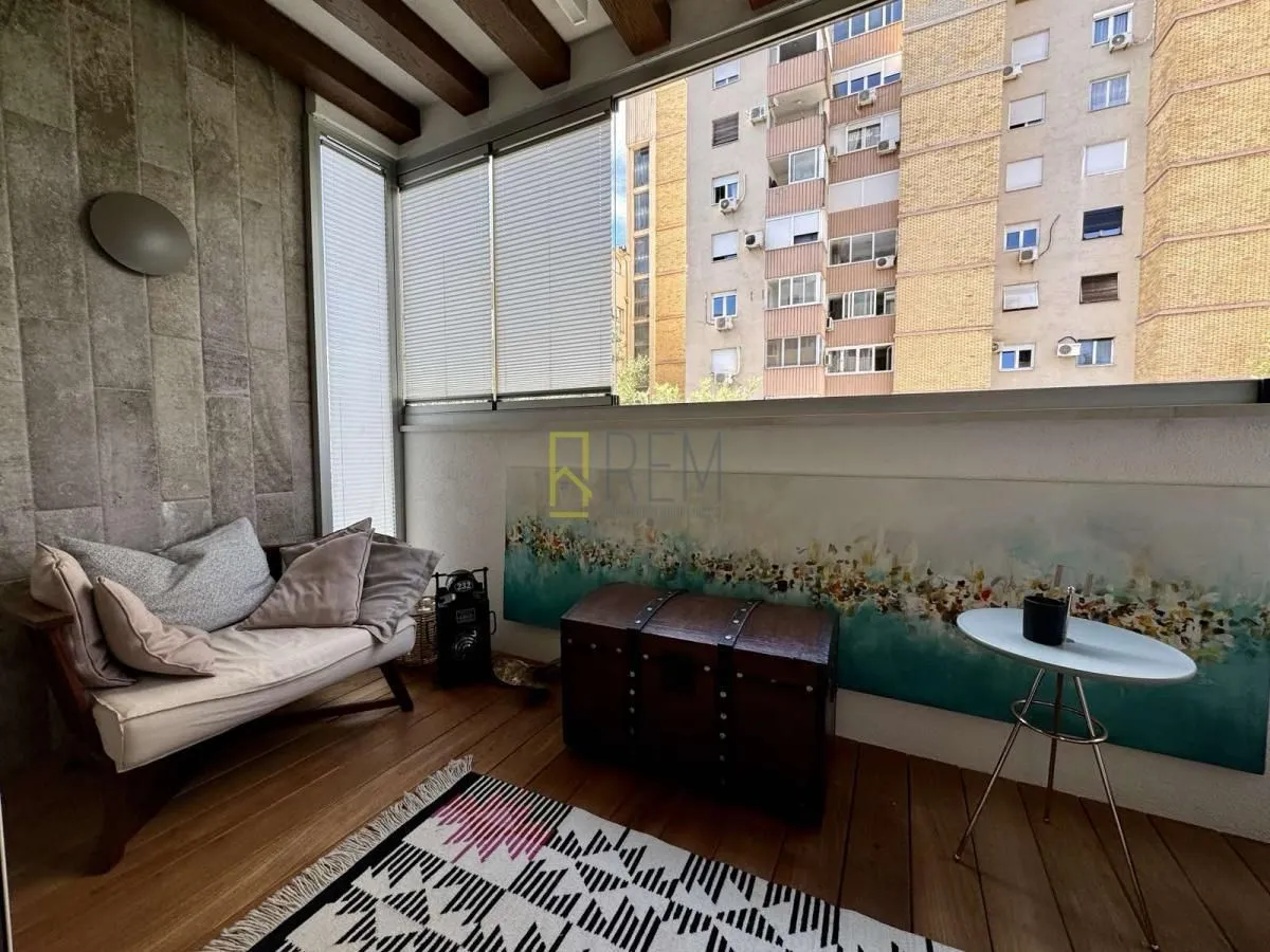 Prodaja, trosoban stan, 130m², Centar, Podgorica