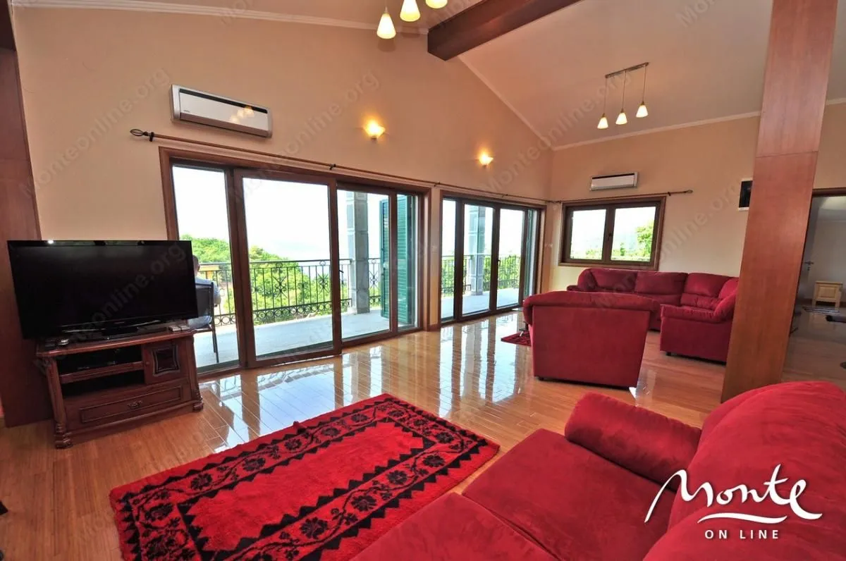 Sale, house, 644m², Pržno, Budva