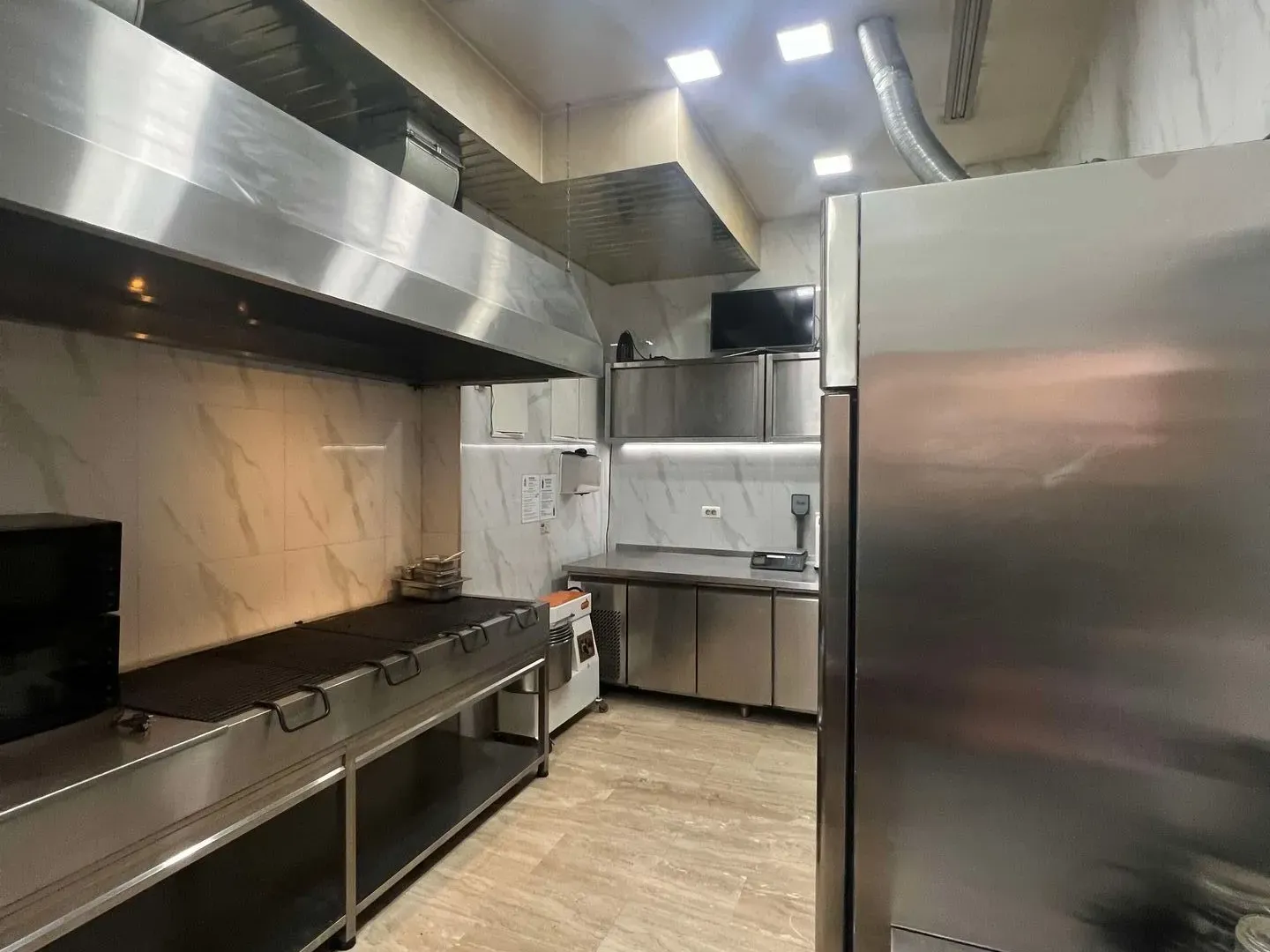 Sale, office space, 90m², Budva, Crna Gora