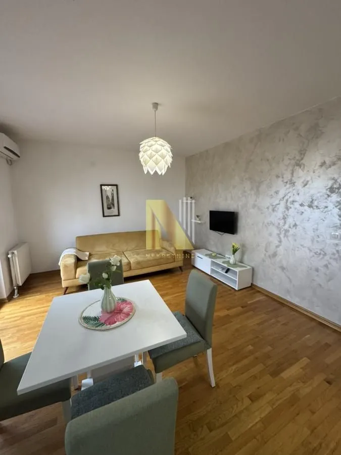 Izdavanje, dvosoban stan, 41m², Podbara, Novi Sad Sve Podlokacije