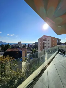 Rent, two bedroom apartment, 65m², Bečići, Budva - image 9