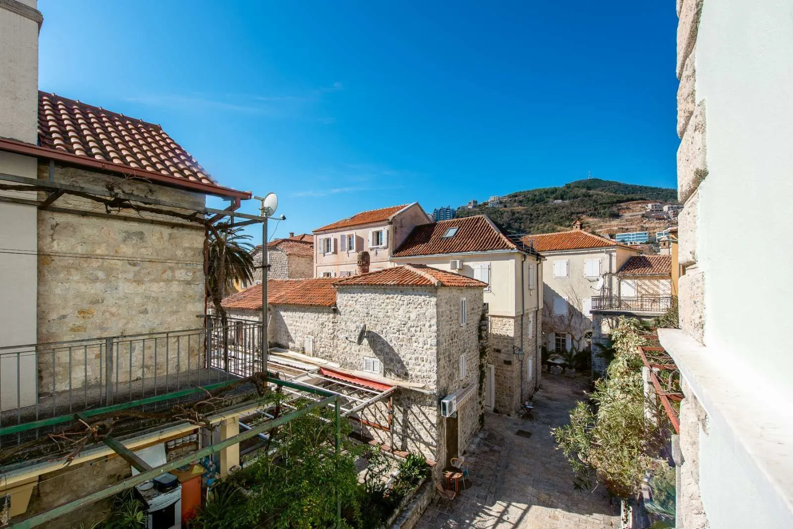 Prodaja, jednosoban stan, 48m², Stari Grad, Budva