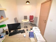 Izdavanje, poslovni prostor, 30m², Momišići, Podgorica - image 2